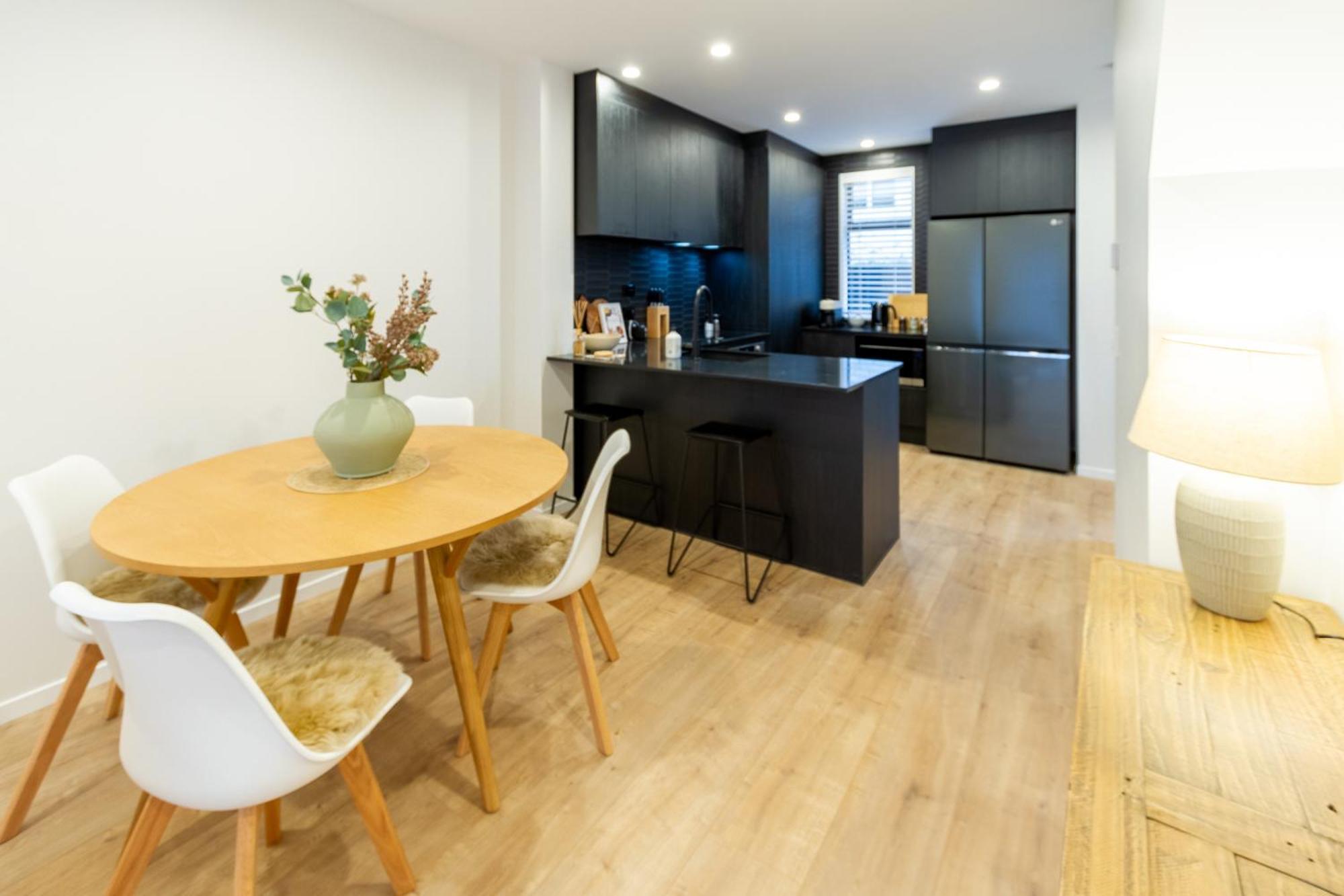 Stylish 3 Bedroom Home In Prime City With Garage Christchurch Luaran gambar
