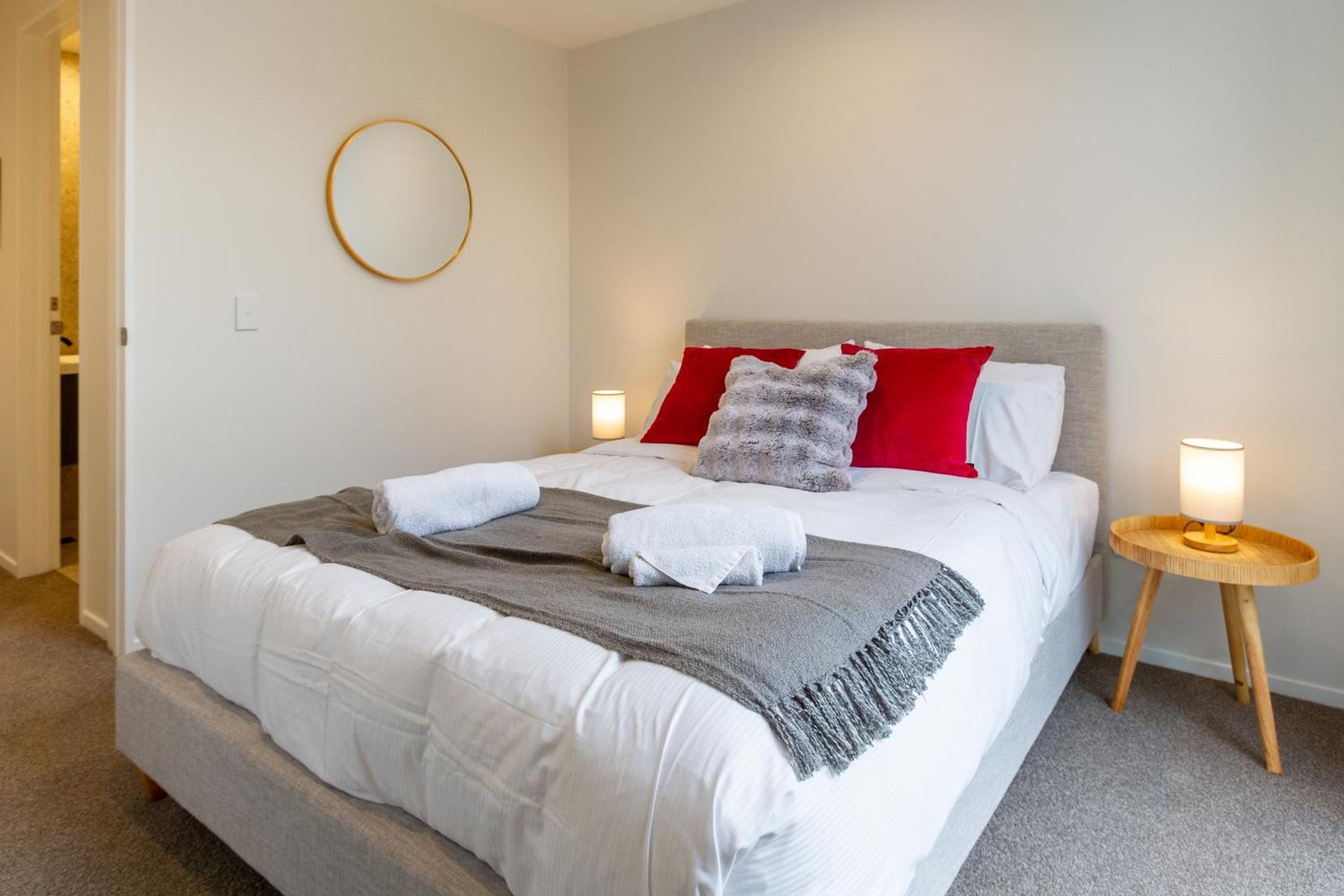 Stylish 3 Bedroom Home In Prime City With Garage Christchurch Luaran gambar