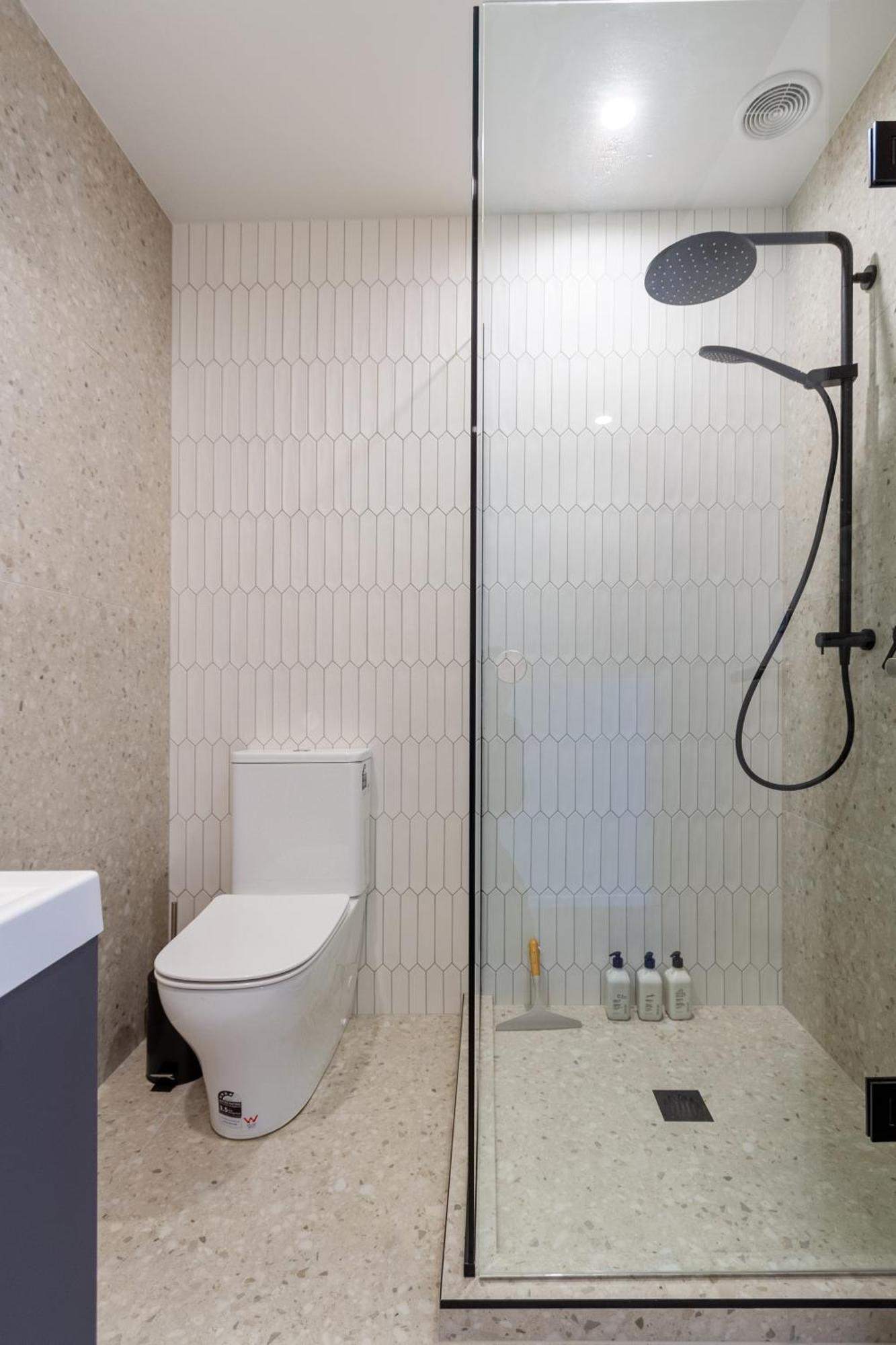 Stylish 3 Bedroom Home In Prime City With Garage Christchurch Luaran gambar